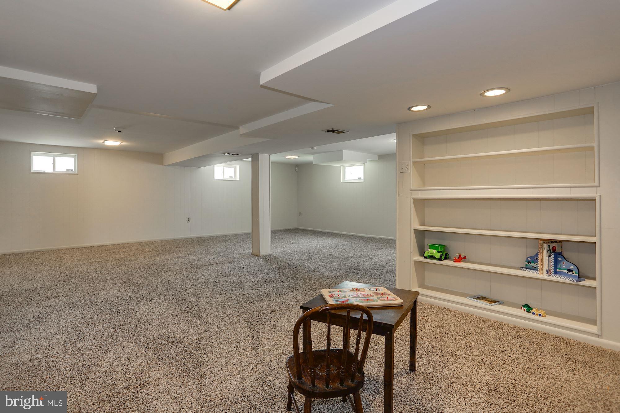 2310 Ross Road Silver Spring, MD 20910 - Photo 24 of 33 Gallery Image 24