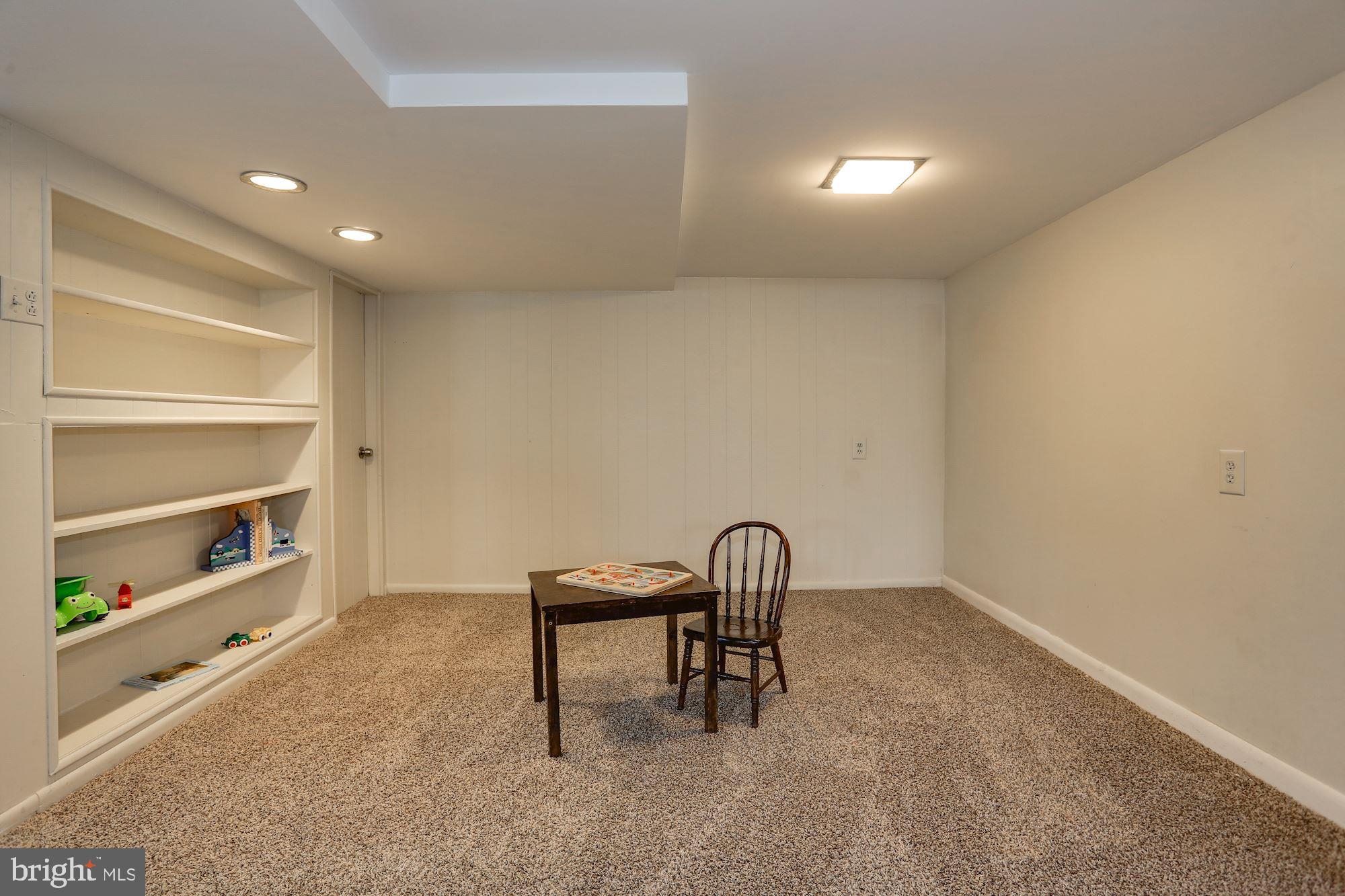 2310 Ross Road Silver Spring, MD 20910 - Photo 25 of 33 Gallery Image 25
