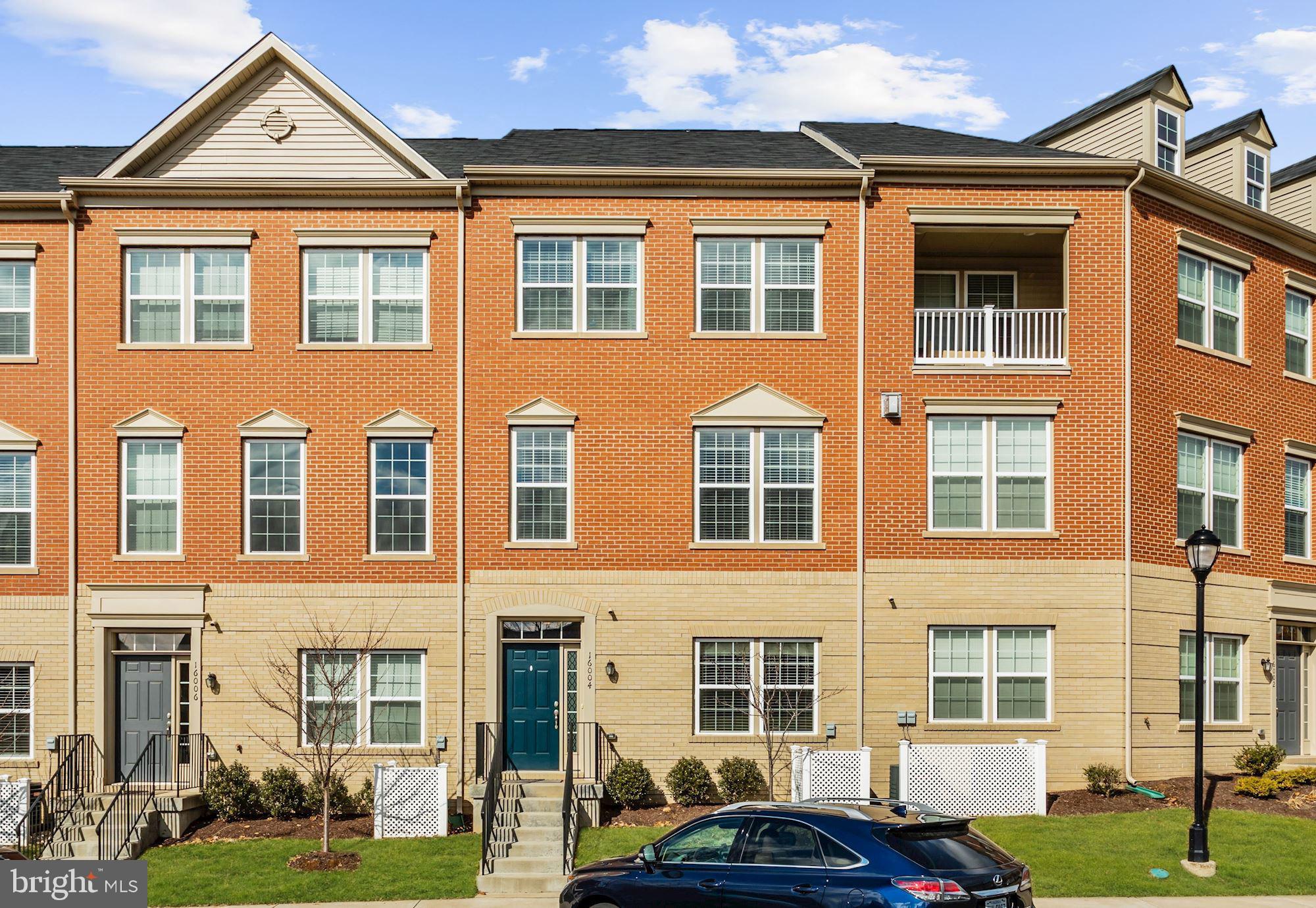 16004 Madison Ridge Place Gainesville, VA 20155 - Photo 2 of 49 Exterior Front