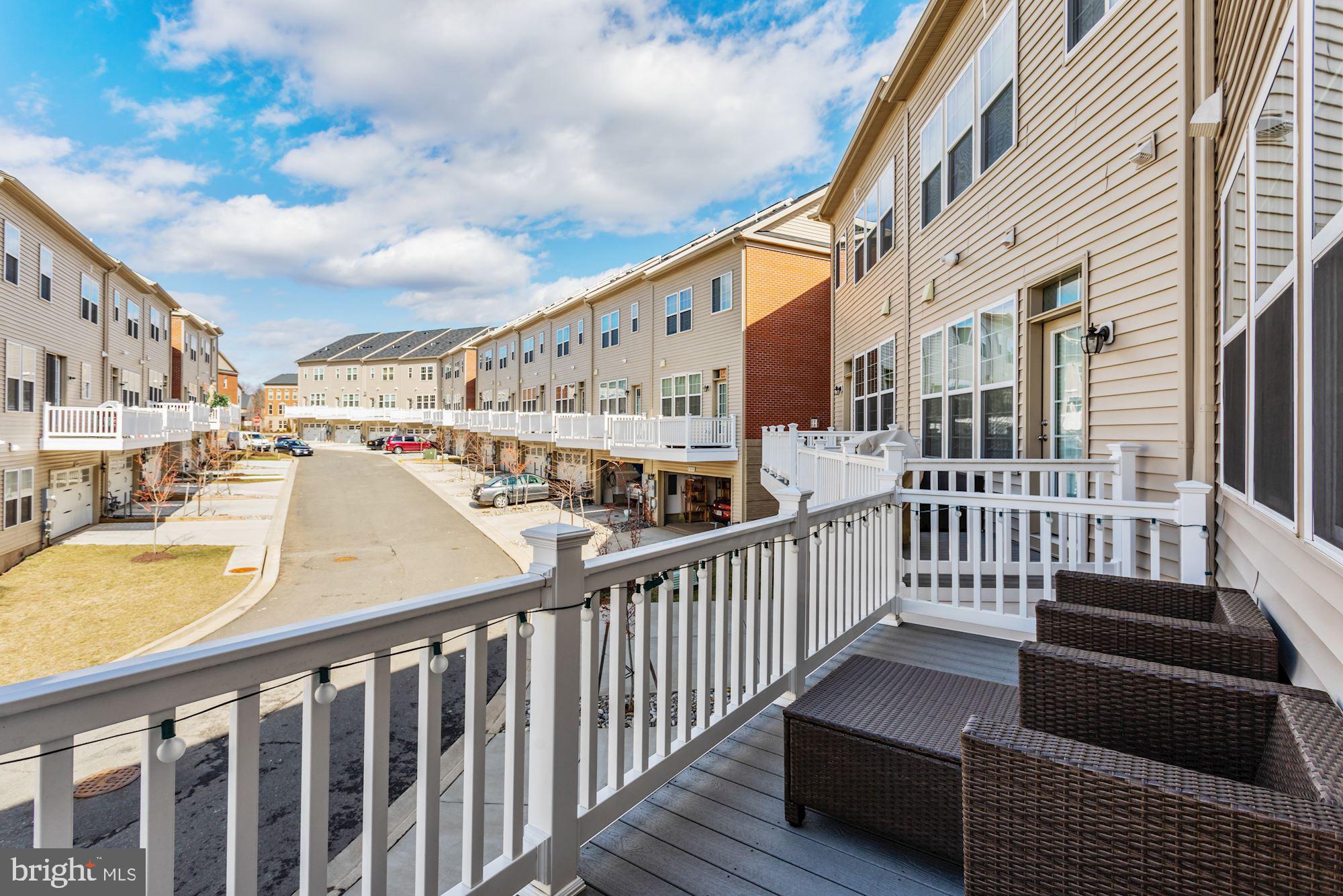 16004 Madison Ridge Place Gainesville, VA 20155 - Photo 42 of 49 Balcony