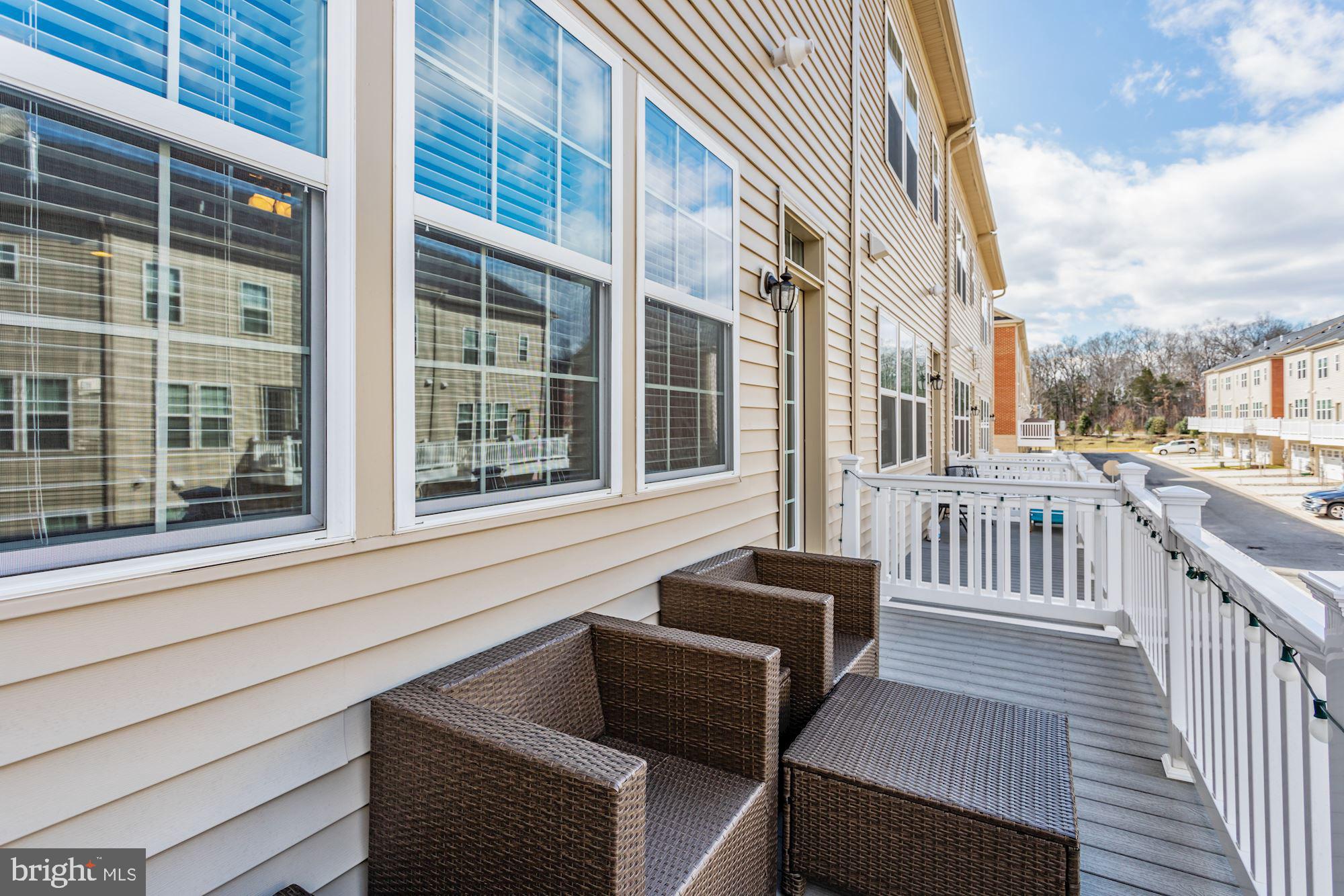 16004 Madison Ridge Place Gainesville, VA 20155 - Photo 44 of 49 Balcony