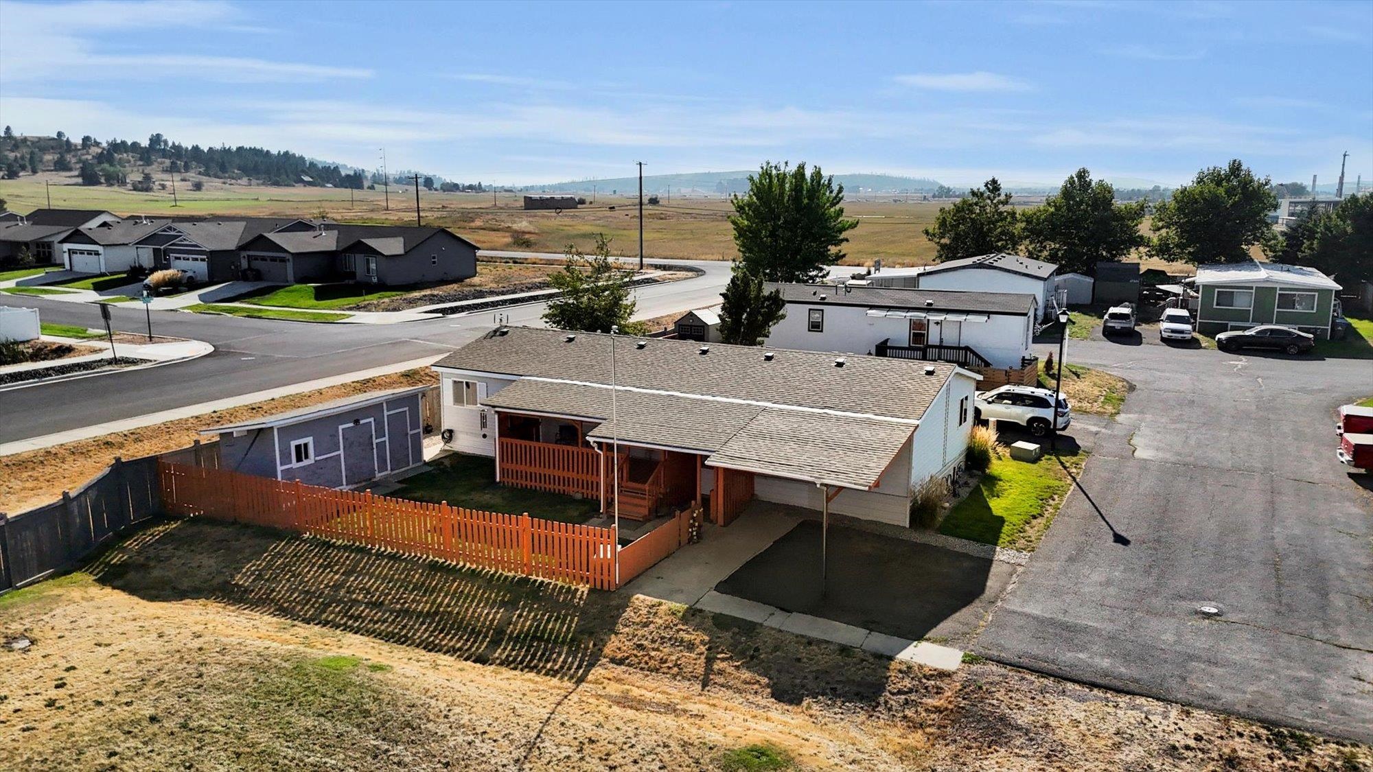 10510 West Richland Road, Unit 11 Cheney, WA 99004 - Photo 4 of 49