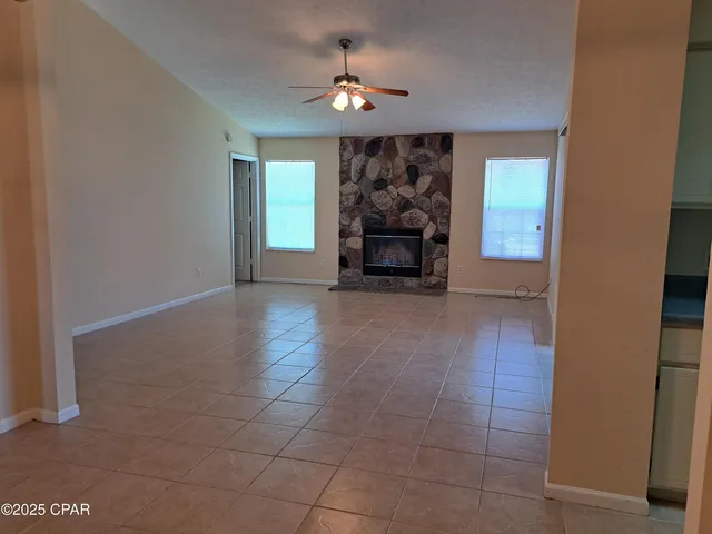 $1,950 | 7727 Betty Louise Drive, Panama City, FL 32404