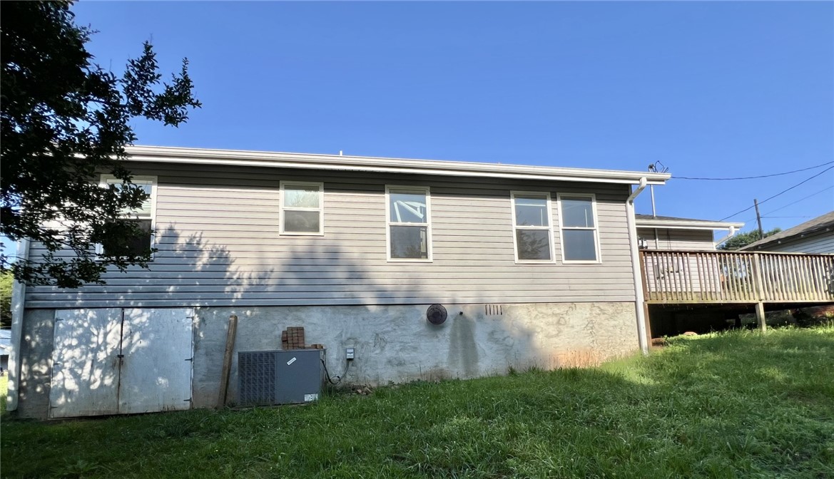 209 Bivens Street Pickens, SC 29671 - Photo 7 of 7