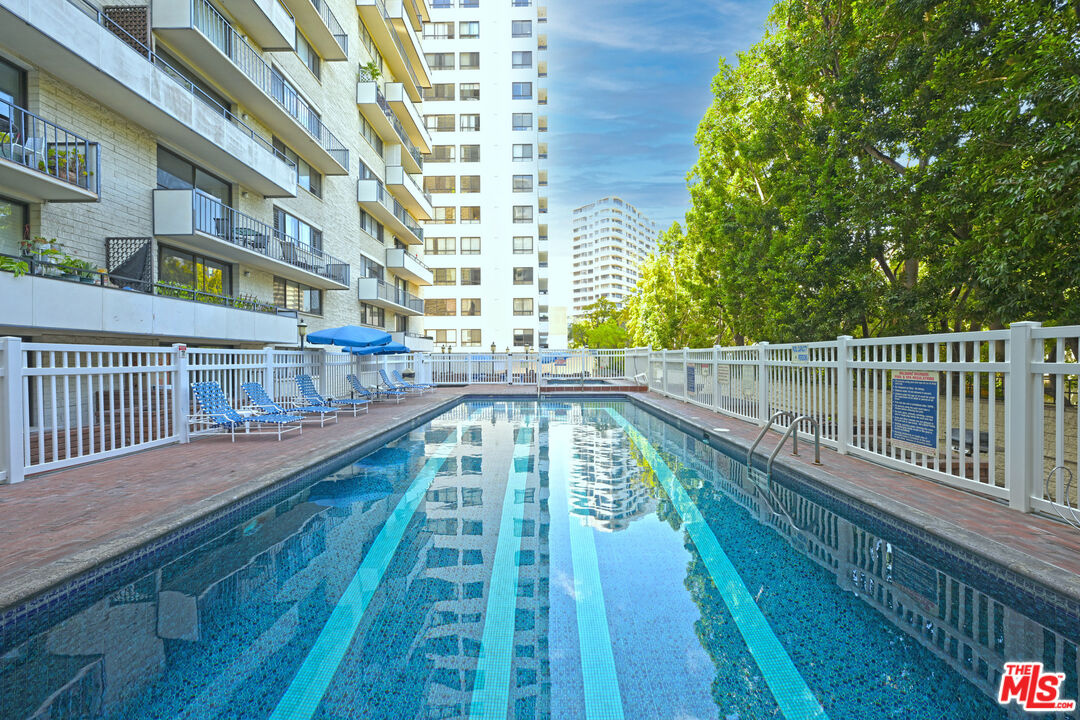 10535 Wilshire Boulevard, Unit 414 Los Angeles, CA 90024 - Photo 31 of 37