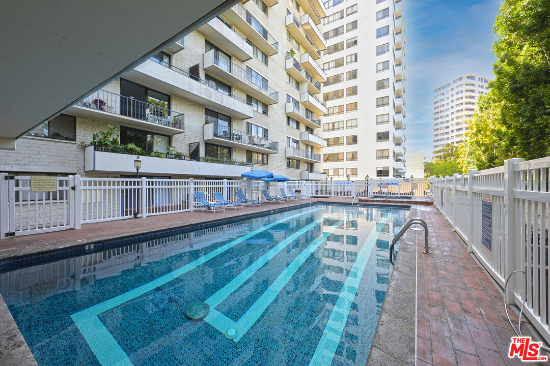 10535 Wilshire Boulevard, Unit 414 Los Angeles, CA 90024 - Photo 32 of 37