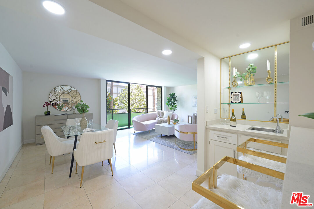 10535 Wilshire Boulevard, Unit 414 Los Angeles, CA 90024 - Photo 9 of 37