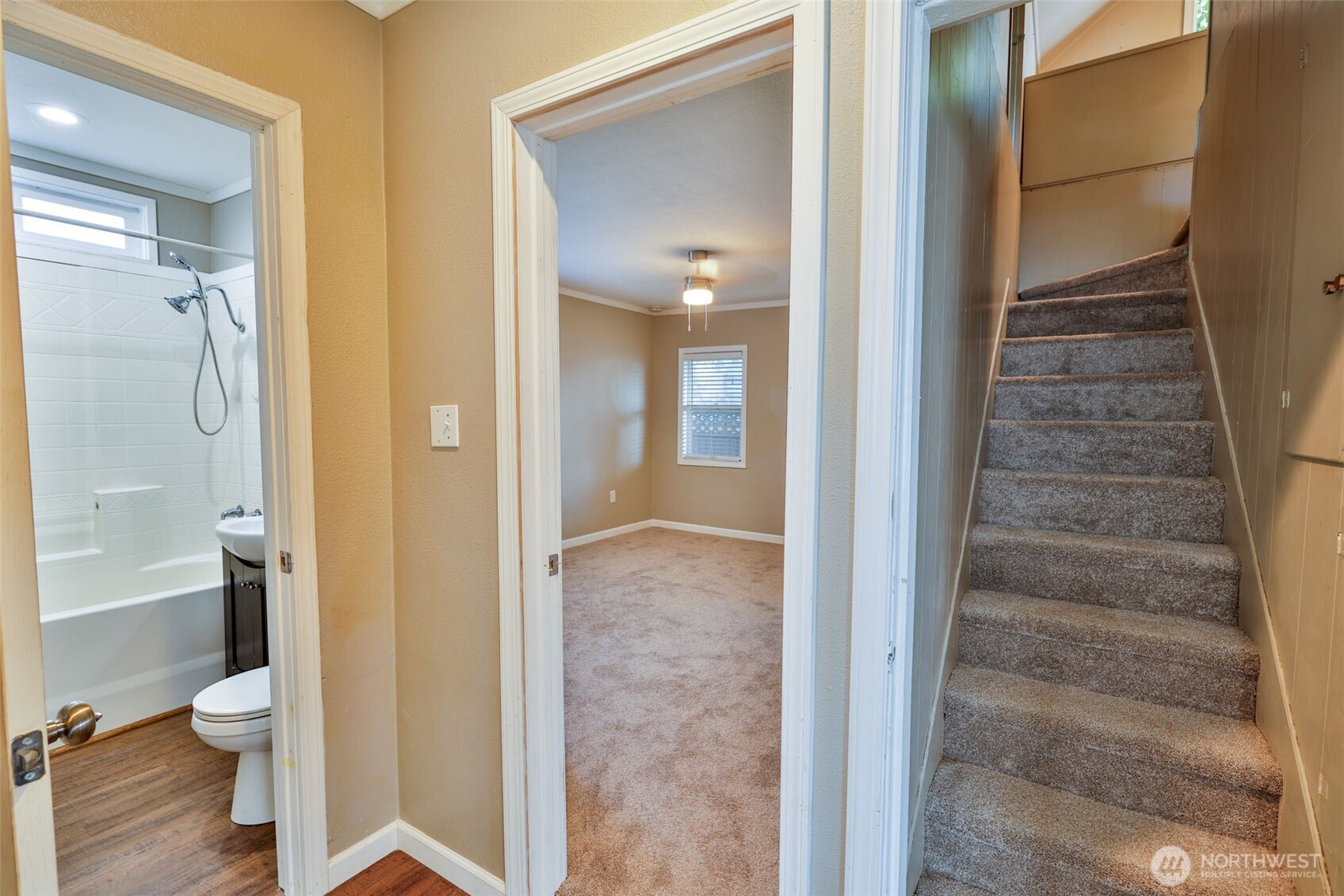 2621 Sumner Avenue Hoquiam, WA 98550 - Photo 17 of 33