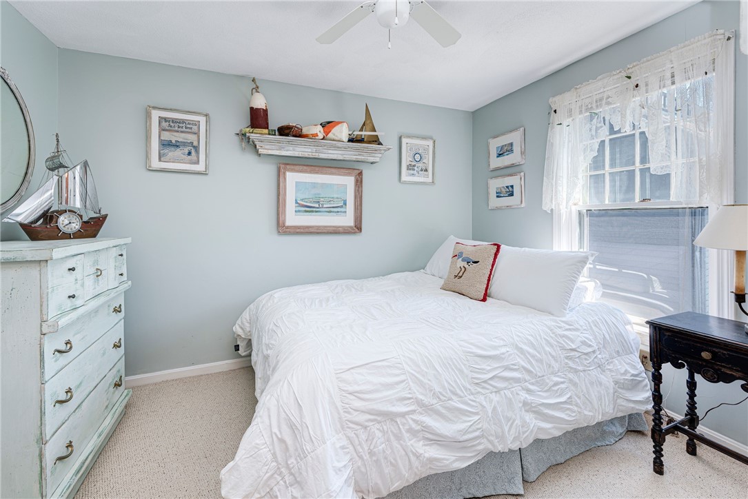 93 Mill Street, Unit B Newport, RI 02840 - Photo 17 of 33