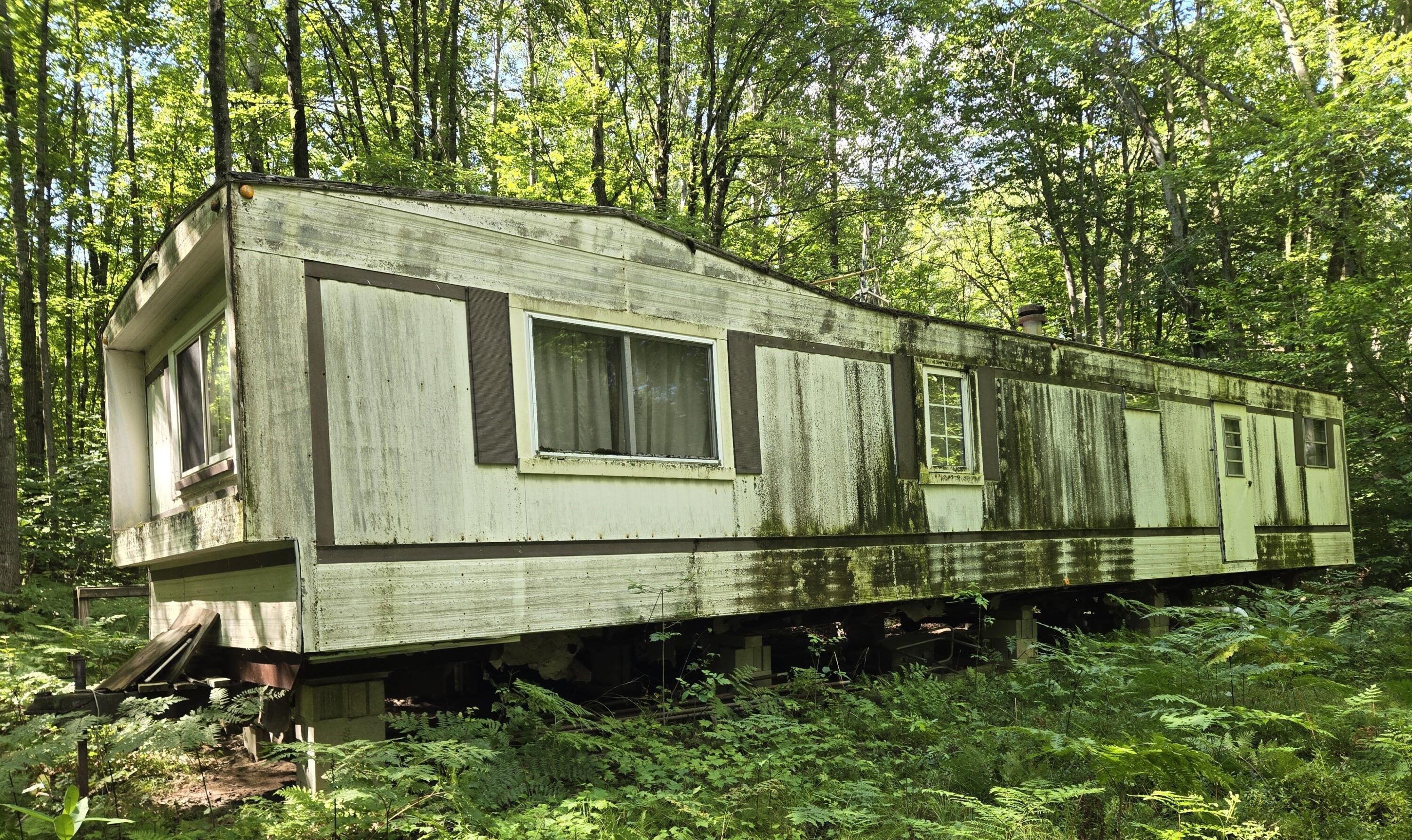 8859 East Grandview Trail Reed City, MI 49677 - Photo 2 of 4 nowacki1