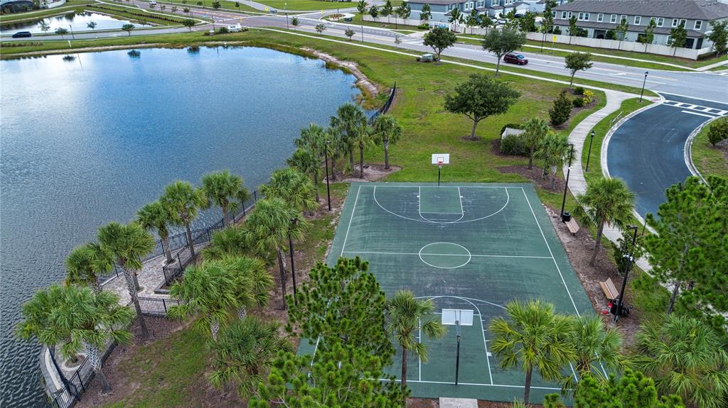 9437 Lemon Drop Loop Sun City Center, FL 33573 - Photo 77 of 86