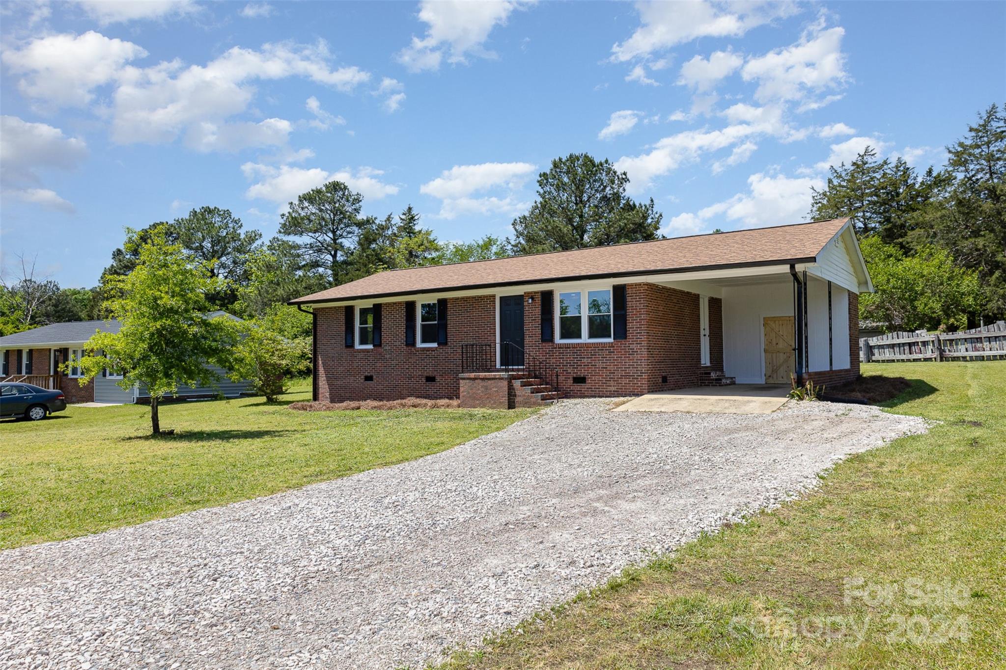 613 Unique Street Chester, SC 29706 - Photo 3 of 27 a front view of house with yard and green space