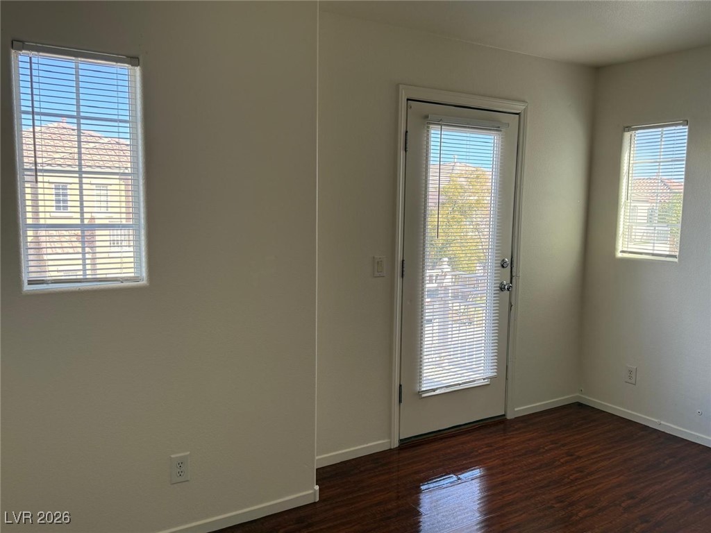 6249 Humus Avenue Las Vegas, NV 89139 - Photo 6 of 14