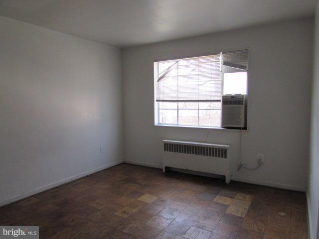 Bedroom (Master)