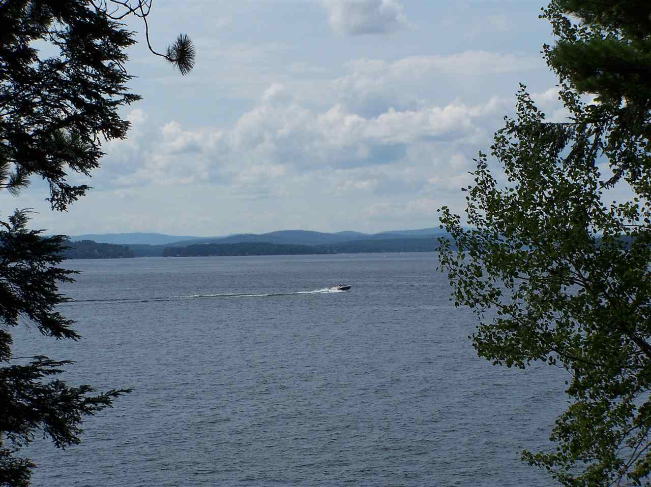 22 Rattlesnake Island Alton, NH 03810 - Photo 28 of 40 Gallery Image 28
