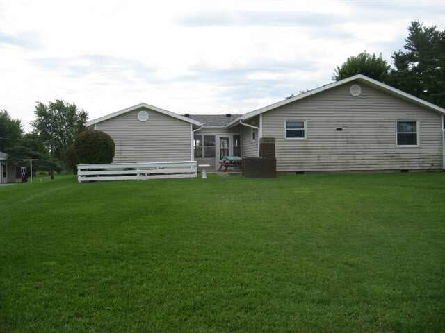 400 North Ellis Road Muncie, IN 47303 - Photo 14 of 26 Gallery Image 14