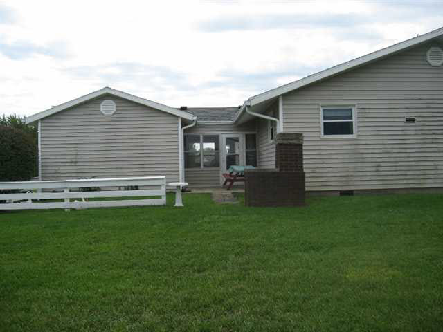 400 North Ellis Road Muncie, IN 47303 - Photo 24 of 26 Gallery Image 24