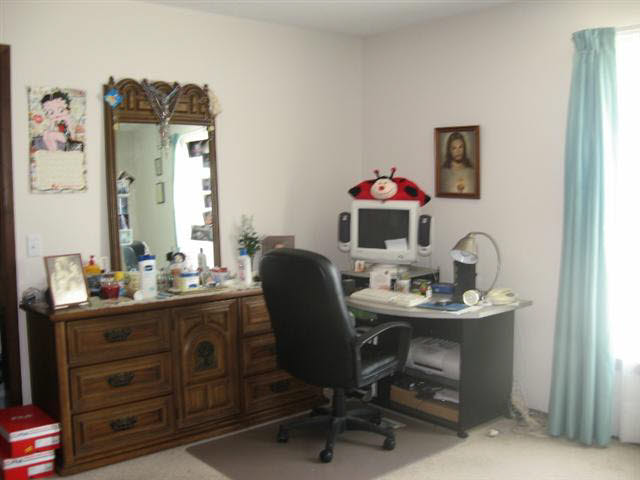 400 North Ellis Road Muncie, IN 47303 - Photo 8 of 26 Gallery Image 8