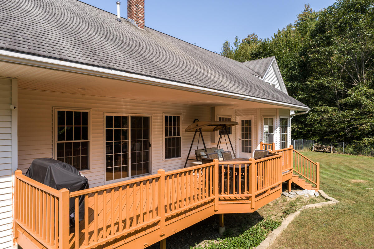 762 Hallowell Road Durham, ME 04222 - Photo 10 of 14 60-Back deck (3 of 3)