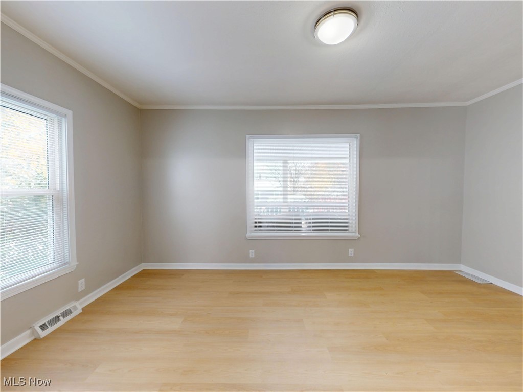 5954 Maplewood Road Cleveland, OH 44124 - Photo 11 of 47 Gallery Image 11