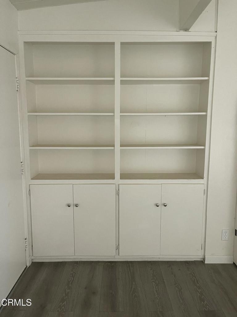 712 South G Street, Unit E Oxnard, CA 93030 - Photo 3 of 12 a view of an empty room