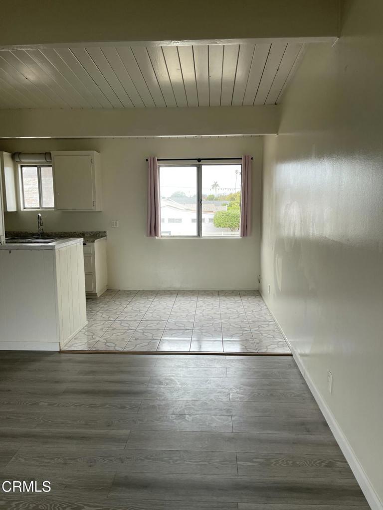 712 South G Street, Unit E Oxnard, CA 93030 - Photo 5 of 12 a view of lot of kitchen and a window