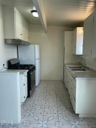 $2,149 | 712 South G Street, Unit E, Oxnard, CA 93030
