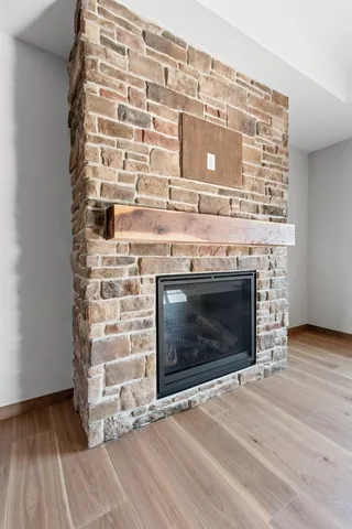 $699,900 | 1650 Sweetbriar Way Green, Green Bay, WI 54311