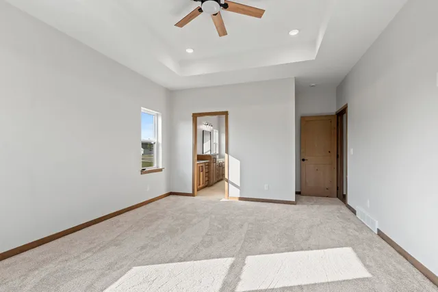 $699,900 | 1650 Sweetbriar Way Green, Green Bay, WI 54311