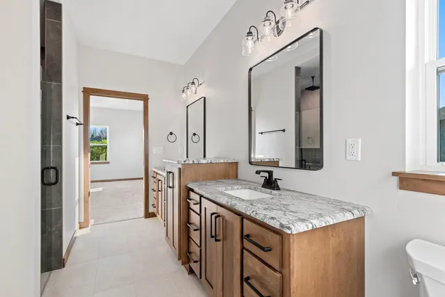 $699,900 | 1650 Sweetbriar Way Green, Green Bay, WI 54311