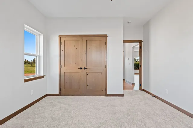 $699,900 | 1650 Sweetbriar Way Green, Green Bay, WI 54311