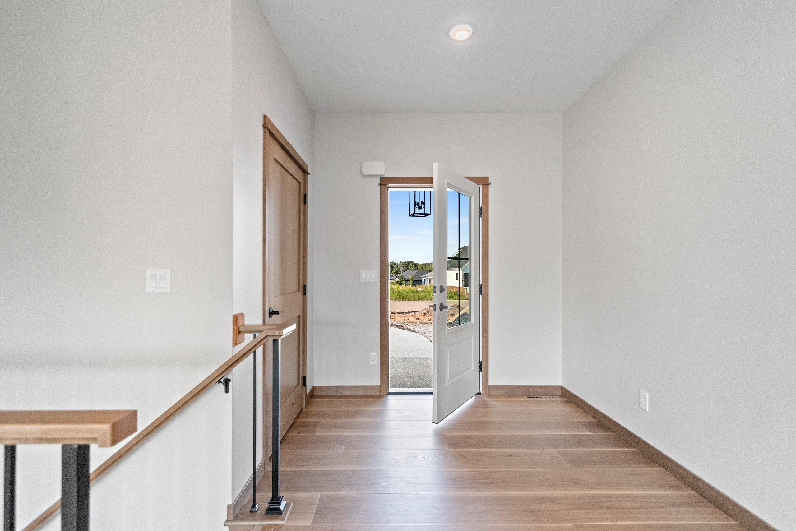 1650 Sweetbriar Way Green Green Bay, WI 54311 - Photo 5 of 67