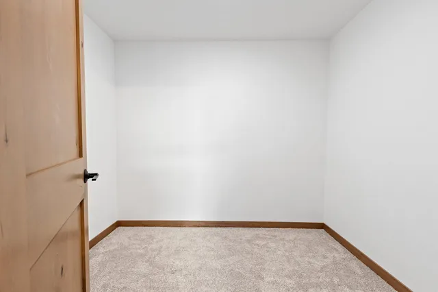 $699,900 | 1650 Sweetbriar Way Green, Green Bay, WI 54311