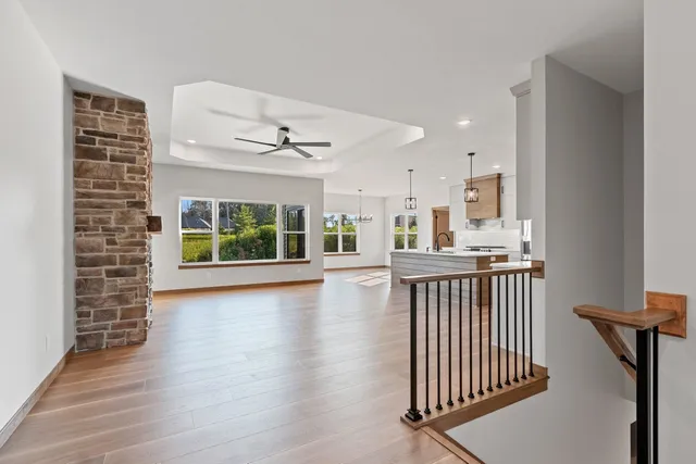 $699,900 | 1650 Sweetbriar Way Green, Green Bay, WI 54311