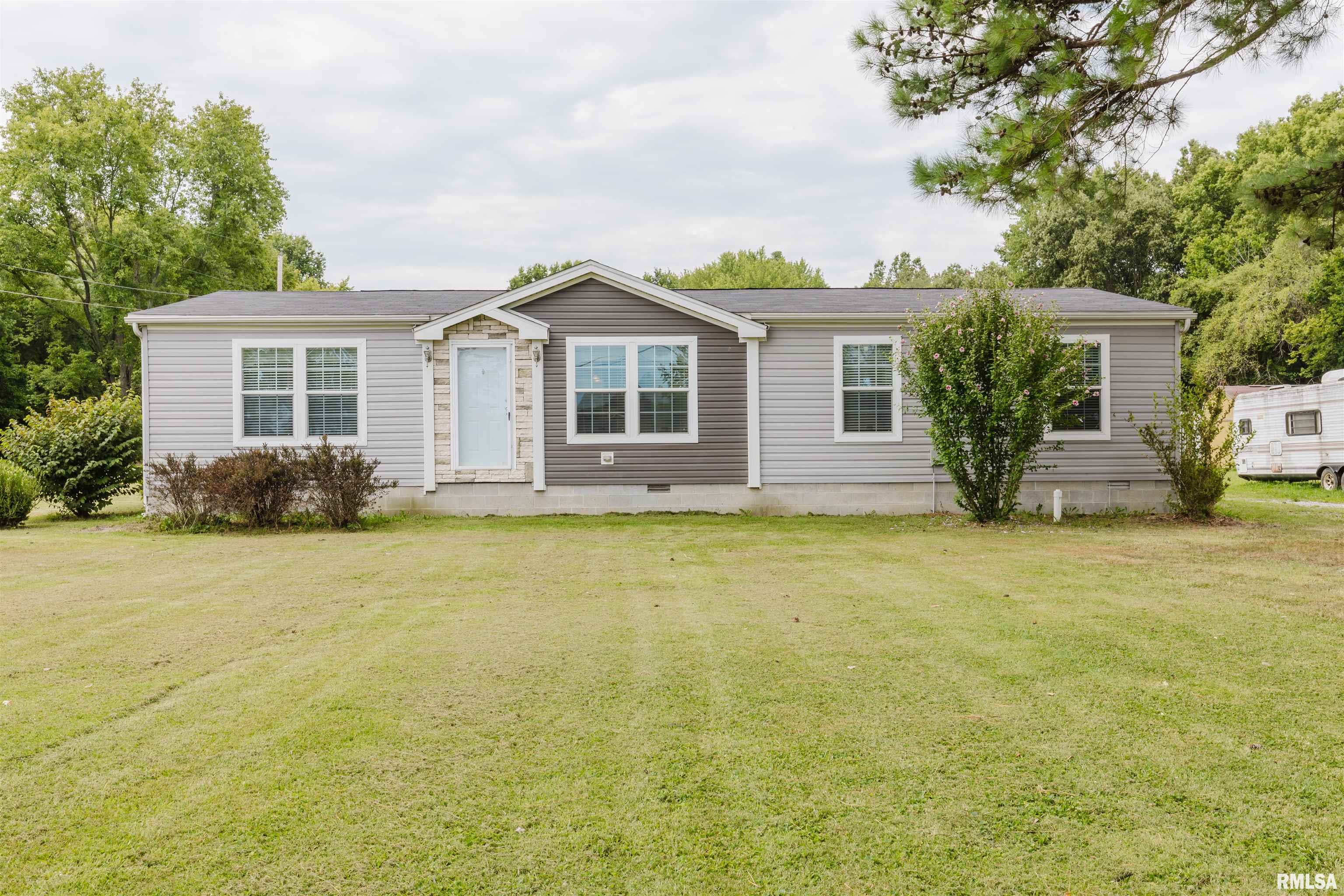 530 East Mine B Road Herrin, IL 62948 - Photo 1 of 27 Gallery Image 1