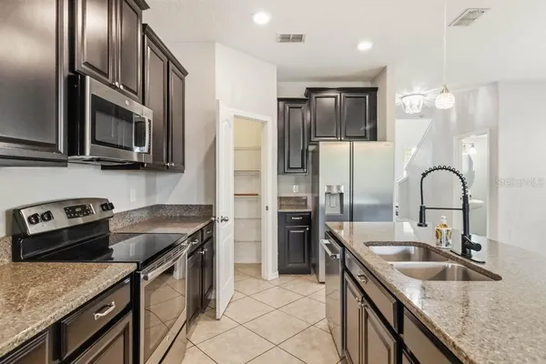 $424,999 | 3320 Grande Heron Drive, Harmony, FL 34773