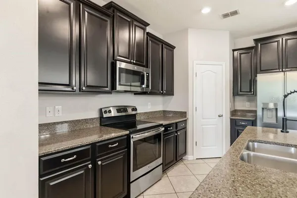 $424,999 | 3320 Grande Heron Drive, Harmony, FL 34773