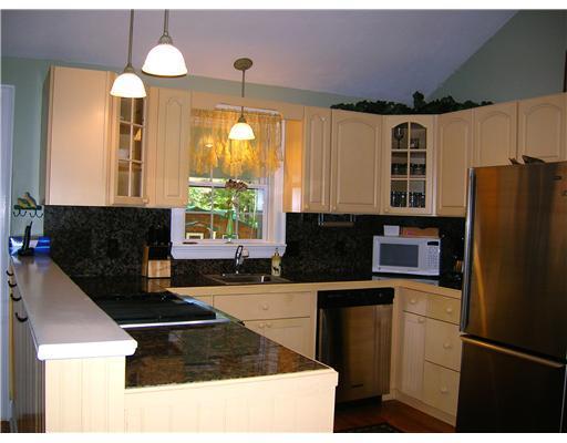 41 Swan Road Denmark, ME 04022 - Photo 3 of 10 Kitchen.