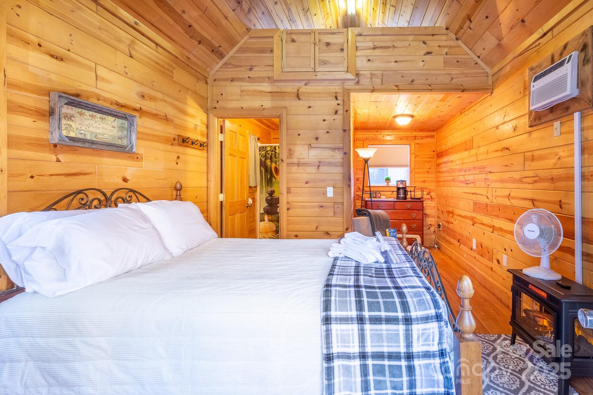283 Walnut Cv Ridge Bryson City, NC 28713 - Photo 15 of 42 a view of a balcony