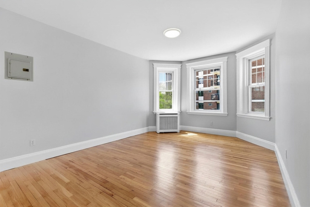 77 Parkman Street, Unit 4 Brookline, MA 02446 - Photo 3 of 20