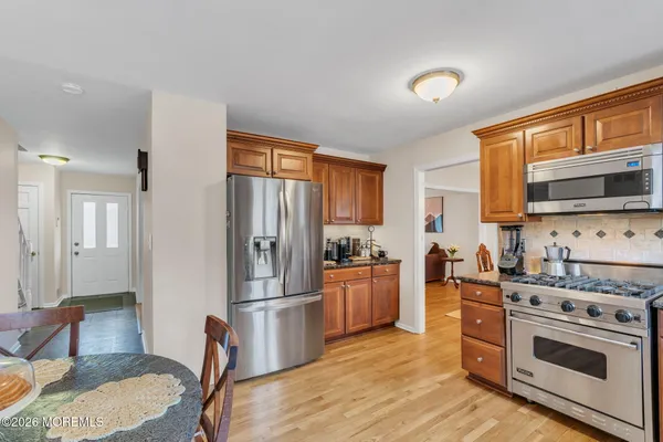 $1,250,000 | 211 Yale Drive, Lincroft, NJ 07738