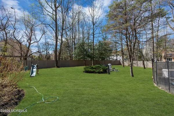 $1,250,000 | 211 Yale Drive, Lincroft, NJ 07738