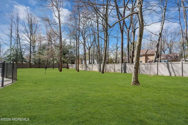 $1,250,000 | 211 Yale Drive, Lincroft, NJ 07738