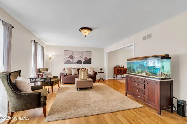 $1,250,000 | 211 Yale Drive, Lincroft, NJ 07738