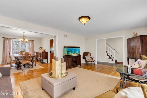 $1,250,000 | 211 Yale Drive, Lincroft, NJ 07738