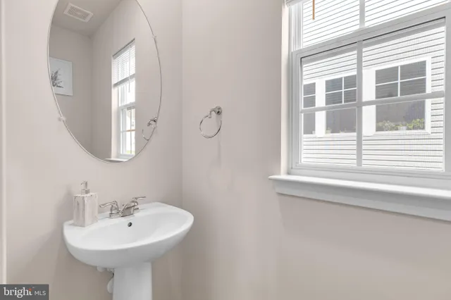 $3,300 | 2053 Whithorn Hill, Jeffersonton, VA 22724