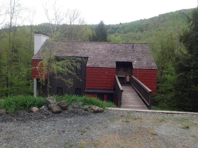 157 Hawk Run Road Pittsfield, VT 05762 - Photo 1 of 23 Gallery Image 1