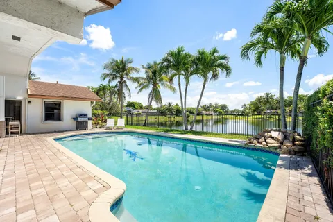 $749,000 | 21506 Summertrace Circle, Boca Raton, FL 33428