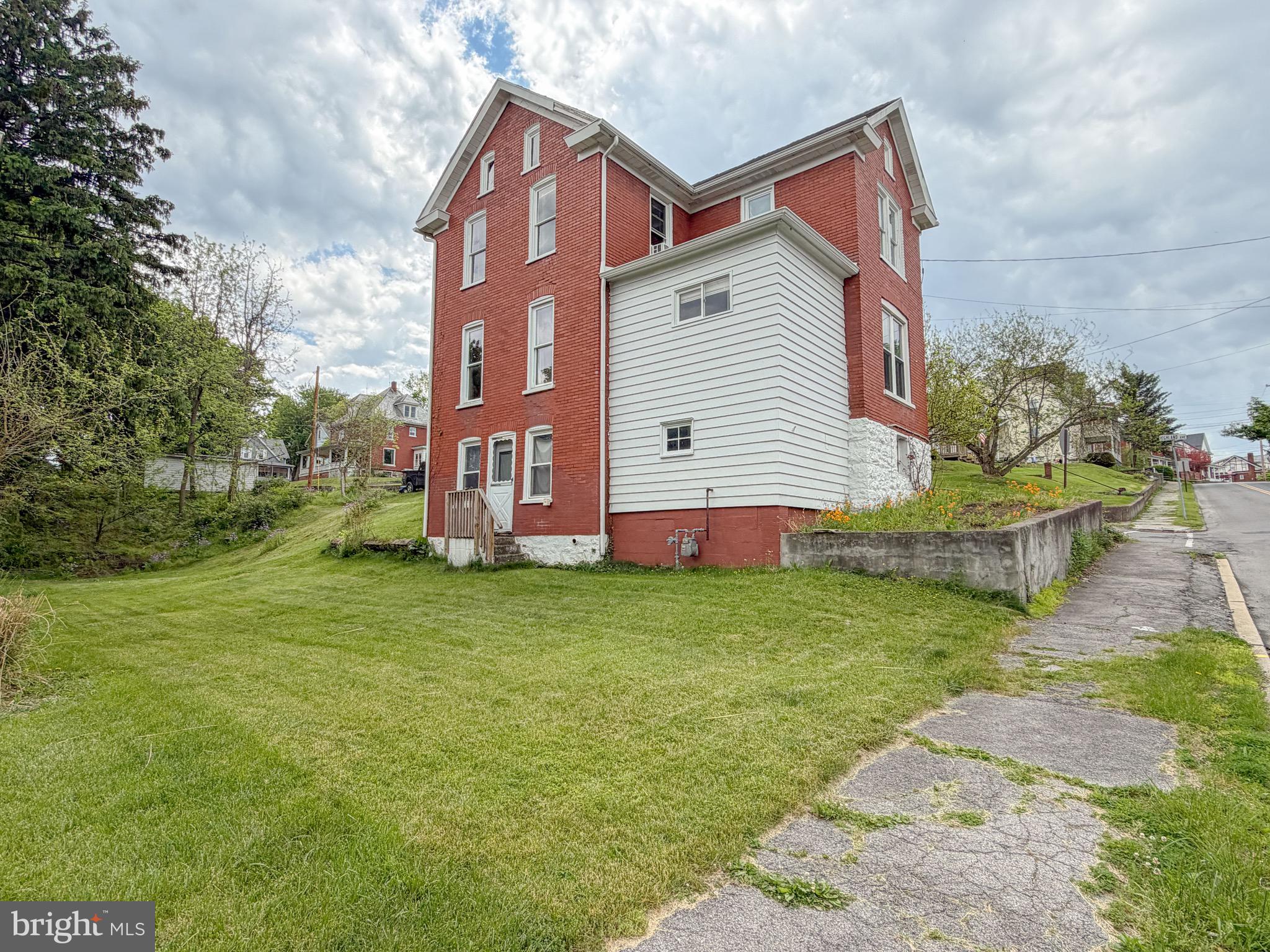 729 Bloomfield Road Roaring Spring, PA 16673 - Photo 27 of 30