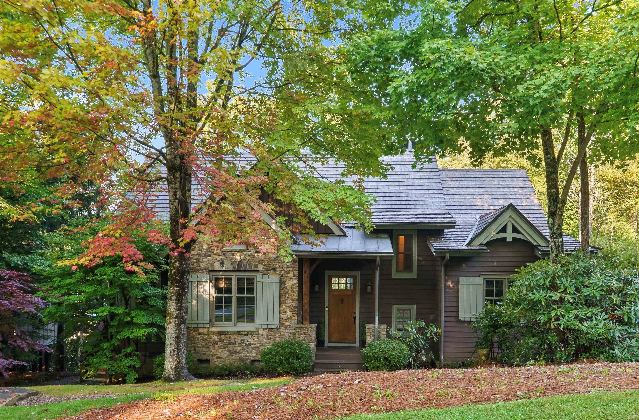 42 Hemlock Ridge Highlands, NC 28741 - Photo 2 of 38 Gallery Image 2